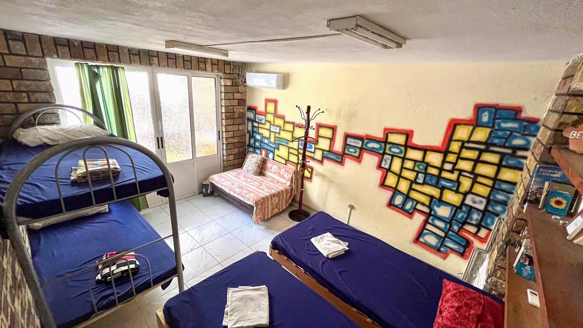 Milingona City Center Hostel Tirana
