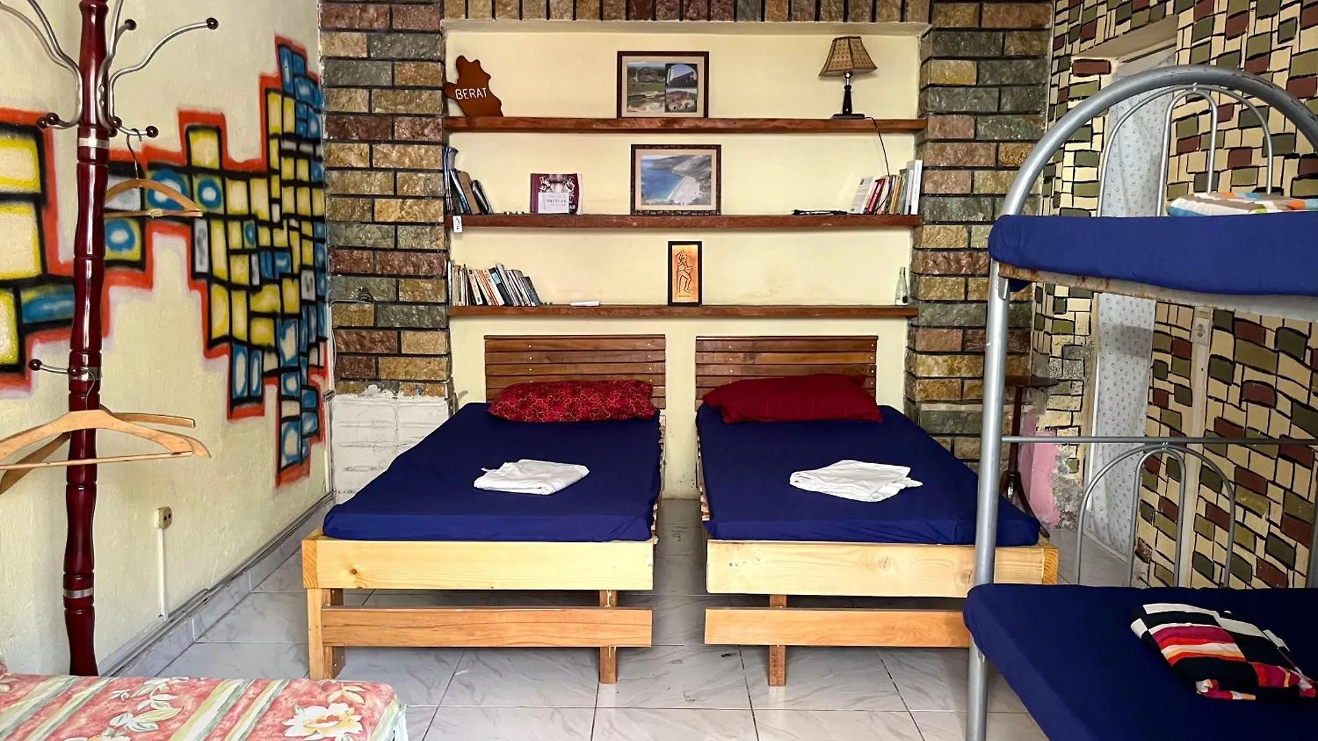 Milingona City Center Hostel Tirana