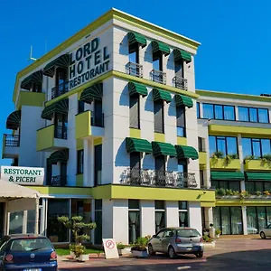 Otel Lord Tirana, Vorë